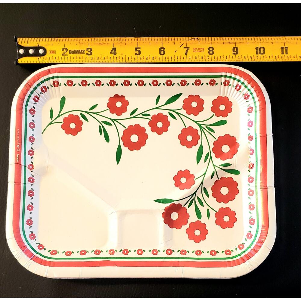 11 Vintage DIXIE 10" Paper plates TV DINNER divided picnic MCM retro 60s 70s